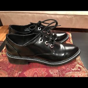 Steve Madden Oxfords